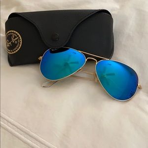 Blue lens Ray Ban aviators